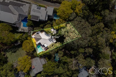 /international/au/17-greer-street-bardon-qld-152277504/