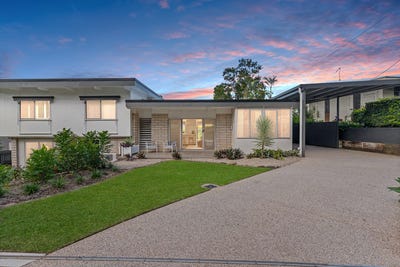 /international/au/28-atherton-street-whitfield-qld-148268148/