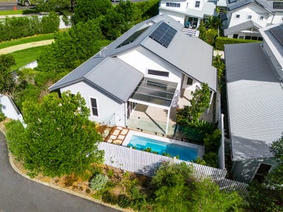 /international/au/12-2-condon-drive-east-ballina-nsw-151175232/