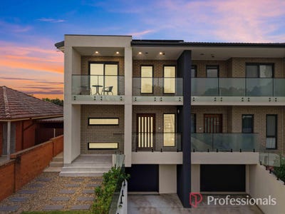 /international/au/209b-209c-river-avenue-carramar-nsw-150952296/