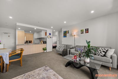 /international/au/12-170-john-gorton-drive-coombs-act-152639540/