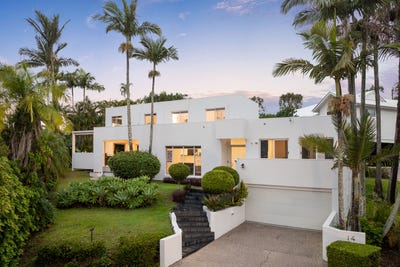 /international/au/14-martens-place-brookfield-qld-151210060/