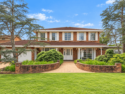 /international/au/28-charlbury-street-chipping-norton-nsw-152656412/