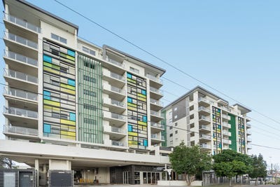 /international/au/1315-5-cremin-street-upper-mount-gravatt-qld-151303904/