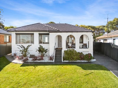 /international/au/12-first-avenue-north-warrawong-nsw-150783492/