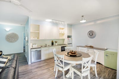 /international/au/unit-58-5-rainbow-shores-drive-rainbow-beach-qld-151564156/