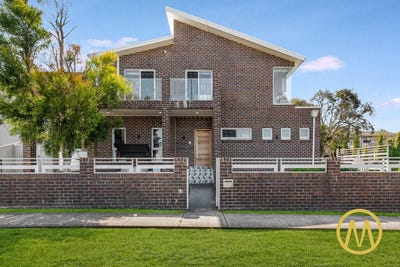 /international/au/2a-maley-street-guildford-nsw-150883424/