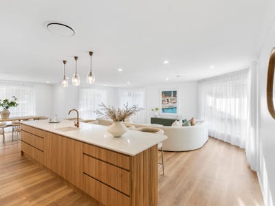 /international/au/34-canada-place-arundel-qld-151696668/