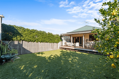 /international/au/37-myrtle-street-grange-qld-148463524/