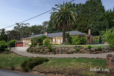 /international/au/5-lower-view-road-montrose-vic-150596724/