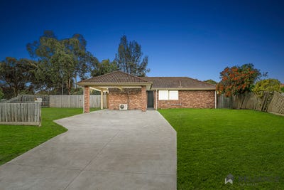 /international/au/1-carnoustie-drive-sunbury-vic-151623840/