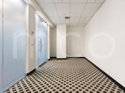 /international/au/st-kilda-rd-towers-suite-209-1-queens-road-melbourne-vic-504846000/