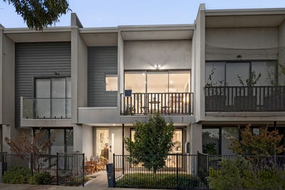 /international/au/11-dalmatian-walk-werribee-vic-150943056/