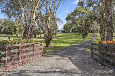 /international/au/220-birregurra-deans-marsh-road-birregurra-vic-152465936/