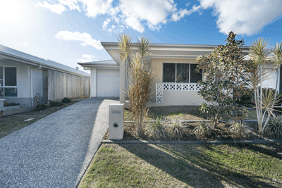 /international/au/13-emma-street-deebing-heights-qld-151534804/