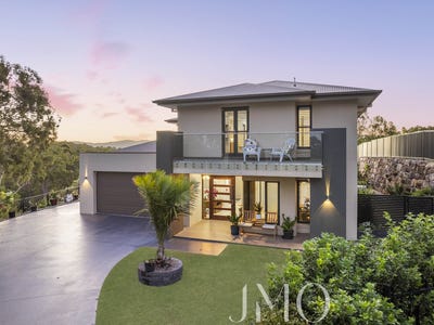/international/au/24-dewrang-drive-pimpama-qld-151007364/