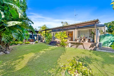 /international/au/9-raymond-avenue-bundall-qld-148381364/