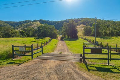 /international/au/878-rossmore-road-kilkivan-qld-700403708/