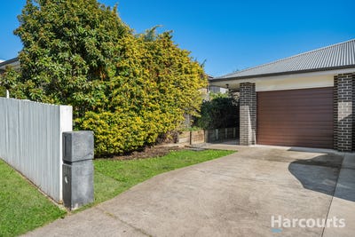 /international/au/1-77-royalty-street-west-wallsend-nsw-151526172/