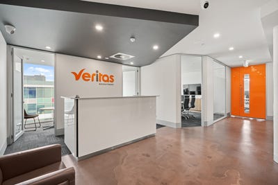 /international/au/suite-19-195-wellington-road-clayton-vic-505137408/
