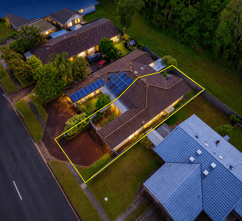 /international/au/2-22-binstead-drive-southport-qld-151044712/