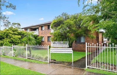/international/au/10-12-paton-st-merrylands-west-nsw-141342920/?lang=pt