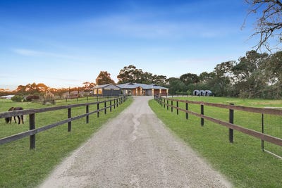 /international/au/30-shepherds-hut-road-langwarrin-south-vic-151149688/