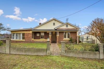 /international/au/118-clarke-street-harden-nsw-151298772/