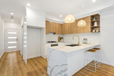 /international/au/9-lavis-drive-mount-warrigal-nsw-151057700/