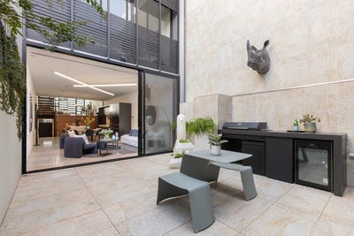 /international/au/76a-river-street-south-yarra-vic-151255580/