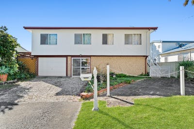 /international/au/16-acacia-street-tweed-heads-south-nsw-148391764/