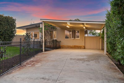 /international/au/25-eureka-road-wilson-wa-151410692/