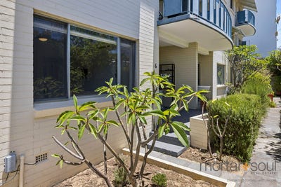 /international/au/unit-6-39-angelo-street-south-perth-wa-151417264/