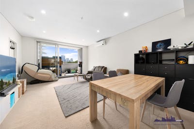 /international/au/302-22-dressler-court-merrylands-nsw-150845848/