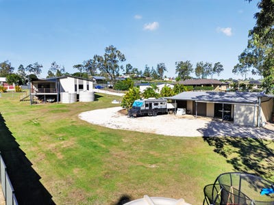 /international/au/18-spotted-gum-road-gatton-qld-151429408/
