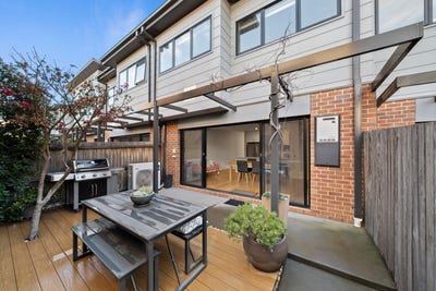 /international/au/62-9-braybrooke-street-bruce-act-151457396/