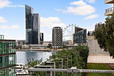 /international/au/606-838-bourke-street-docklands-vic-148320992/