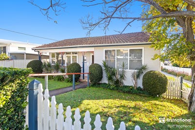 /international/au/4-tomaree-street-nelson-bay-nsw-148367952/
