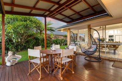 /international/au/23-fern-street-lennox-head-nsw-150737696/