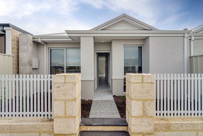/international/au/10-stroll-lane-yanchep-wa-151224624/