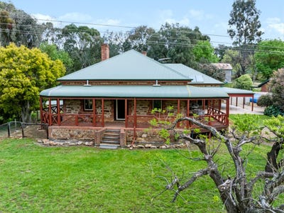 /international/au/56-banks-road-cudlee-creek-sa-700427052/