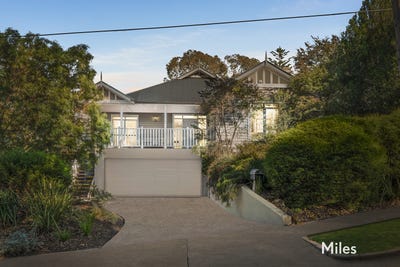 /international/au/10-shirley-grove-heidelberg-vic-148498312/