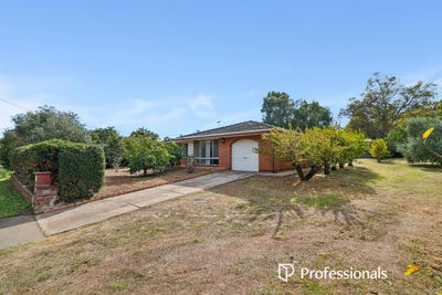 /international/au/19-lawnbrook-road-walliston-wa-151368224/