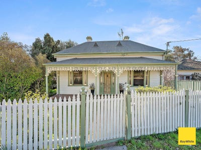 /international/au/82-gladstone-street-quarry-hill-vic-152266116/