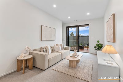 /international/au/24-75-kate-crace-street-gungahlin-act-151384592/