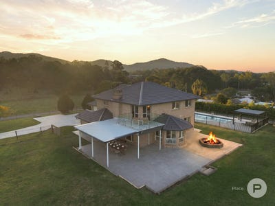 /international/au/58-andrew-road-mount-samson-qld-152275304/
