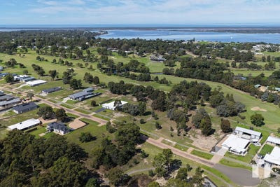 /international/au/lot-27-25-kempton-grove-metung-vic-204477740/