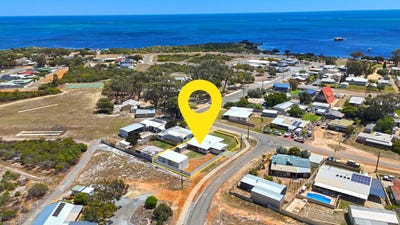 /international/au/6-bonham-street-leeman-wa-152649028/