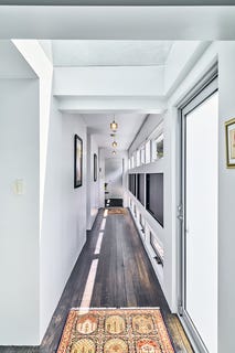 /international/au/76-knocklofty-terrace-west-hobart-tas-149956716/