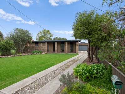 /international/au/25-helms-court-benalla-vic-151542080/